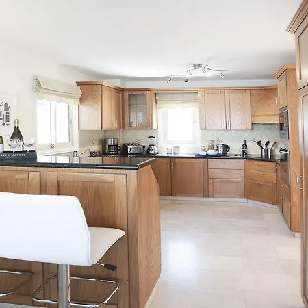 Oasis Villa