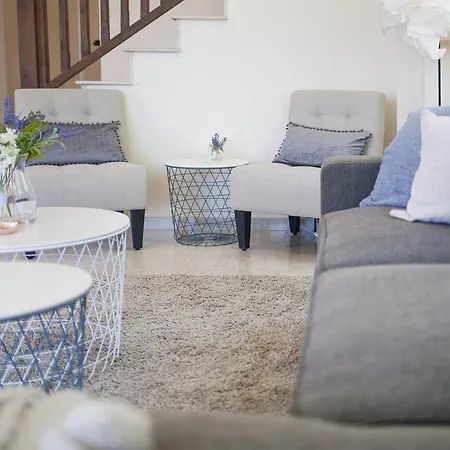 Oasis Villa