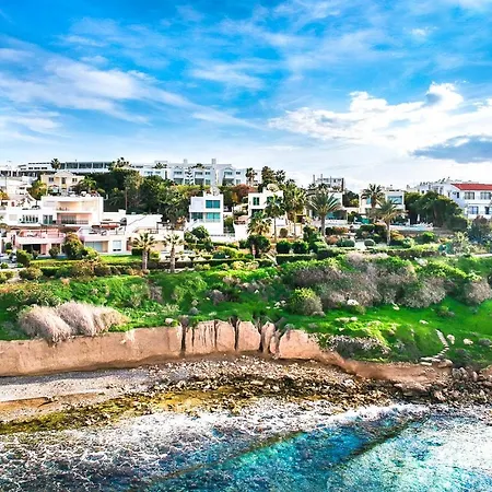 Oasis Paphos